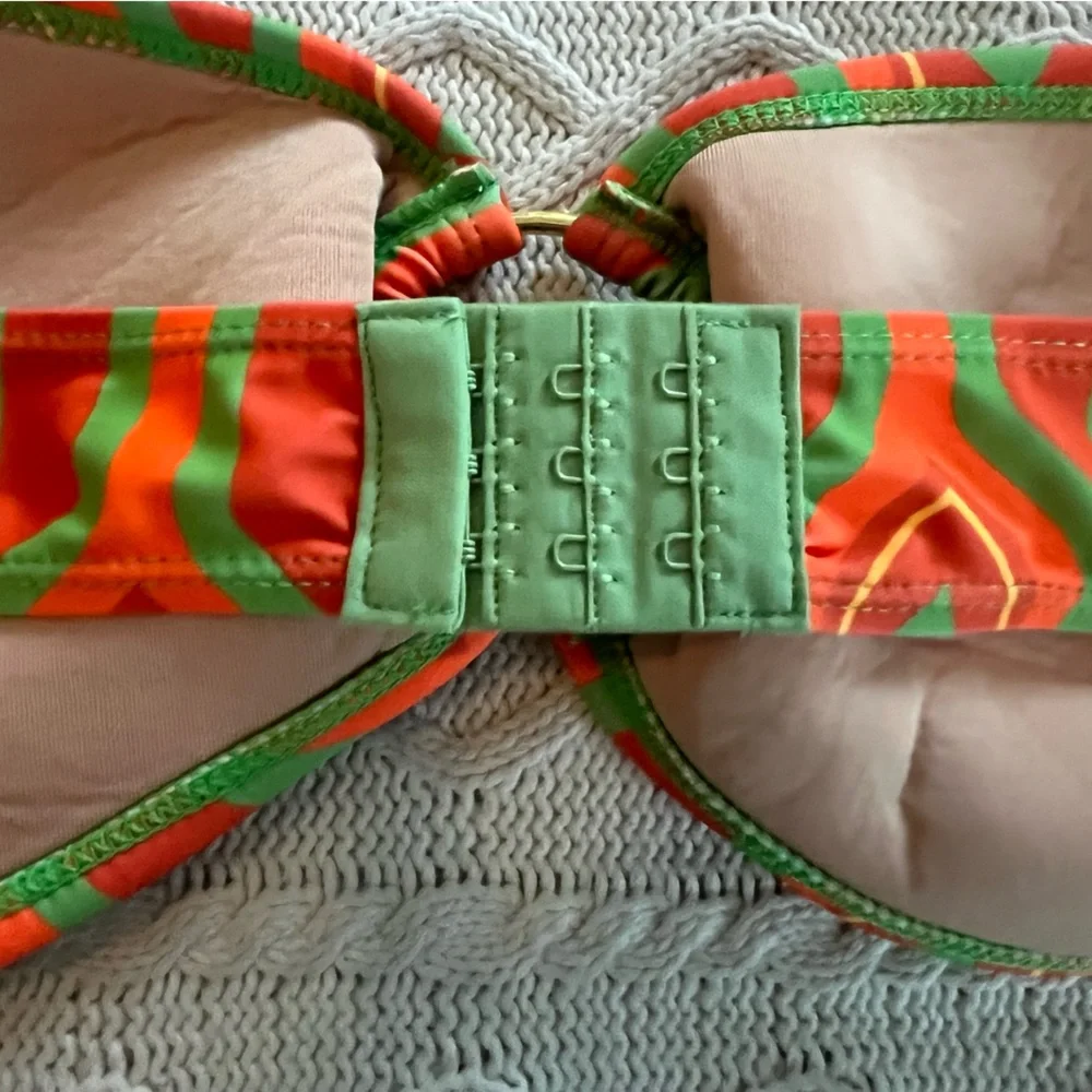Fashion Nova Orange & Green Bikini Thong Metal Hardware on Hips Women’s SZ L - Picture 10 of 11